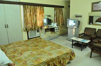 Hotel Heera International Kalküta Dış mekan fotoğraf